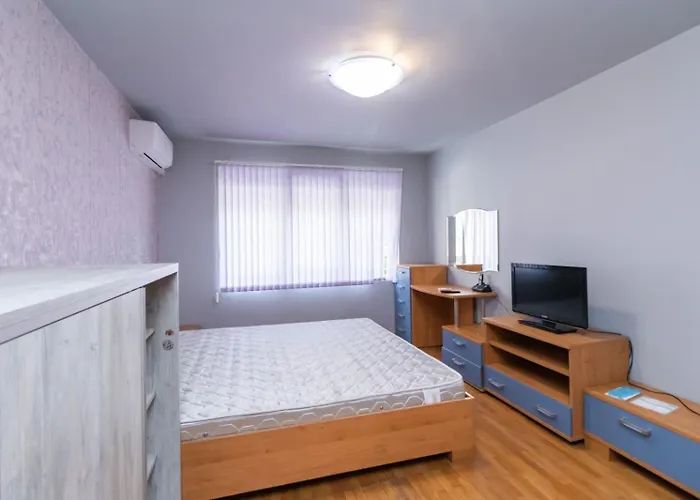 Apartament Nadia's Breeze - Spacious 1br Near The